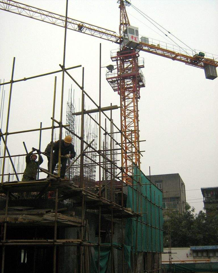 樓盤建設中建築麻豆国产AV网站起什麽作用?